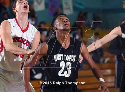 Thumbnail 1 in West Campus vs. Bella Vista (Adidas Challenge) photogallery.