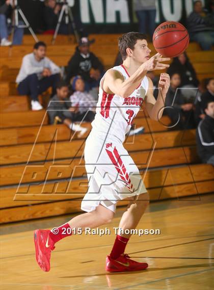 Thumbnail 2 in West Campus vs. Bella Vista (Adidas Challenge) photogallery.