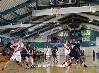 Thumbnail 2 in West Campus vs. Bella Vista (Adidas Challenge) photogallery.