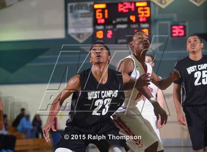 Thumbnail 3 in West Campus vs. Bella Vista (Adidas Challenge) photogallery.