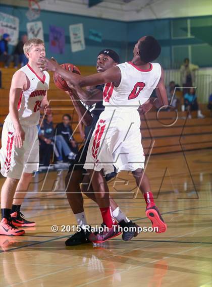Thumbnail 2 in West Campus vs. Bella Vista (Adidas Challenge) photogallery.