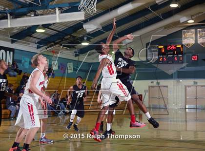 Thumbnail 2 in West Campus vs. Bella Vista (Adidas Challenge) photogallery.