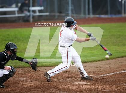 Thumbnail 1 in South Medford @ Roseburg photogallery.