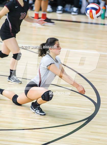 Thumbnail 3 in Valley Academy of Arts & Sciences vs Central City Value (CIF LACS D3 Final) photogallery.