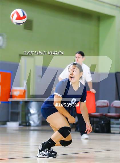 Thumbnail 3 in Valley Academy of Arts & Sciences vs Central City Value (CIF LACS D3 Final) photogallery.
