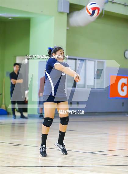 Thumbnail 2 in Valley Academy of Arts & Sciences vs Central City Value (CIF LACS D3 Final) photogallery.