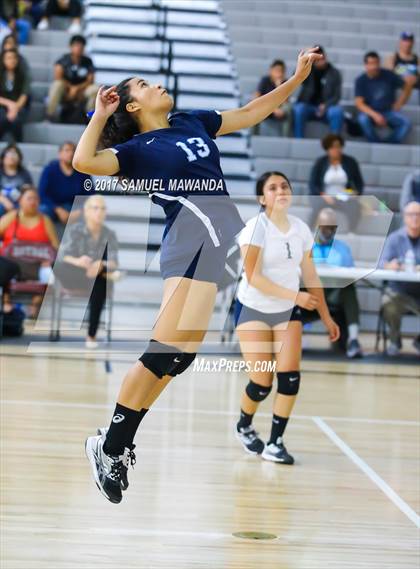 Thumbnail 3 in Valley Academy of Arts & Sciences vs Central City Value (CIF LACS D3 Final) photogallery.