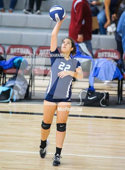 Thumbnail 3 in Valley Academy of Arts & Sciences vs Central City Value (CIF LACS D3 Final) photogallery.