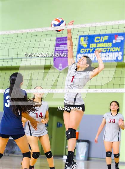 Thumbnail 1 in Valley Academy of Arts & Sciences vs Central City Value (CIF LACS D3 Final) photogallery.