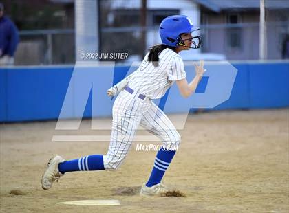 Thumbnail 1 in Rockdale vs Florence photogallery.