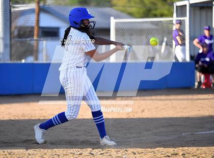 Thumbnail 1 in Rockdale vs Florence photogallery.