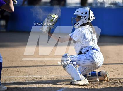 Thumbnail 1 in Rockdale vs Florence photogallery.