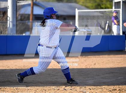 Thumbnail 2 in Rockdale vs Florence photogallery.