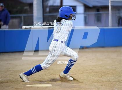 Thumbnail 2 in Rockdale vs Florence photogallery.