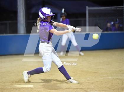 Thumbnail 2 in Rockdale vs Florence photogallery.