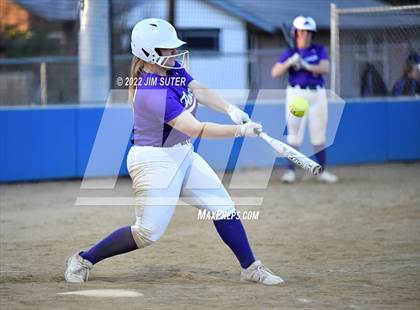 Thumbnail 1 in Rockdale vs Florence photogallery.