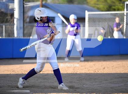 Thumbnail 2 in Rockdale vs Florence photogallery.