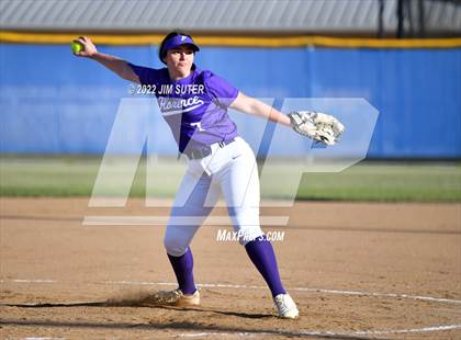 Thumbnail 1 in Rockdale vs Florence photogallery.