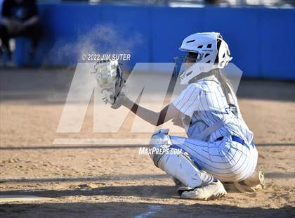 Thumbnail 3 in Rockdale vs Florence photogallery.