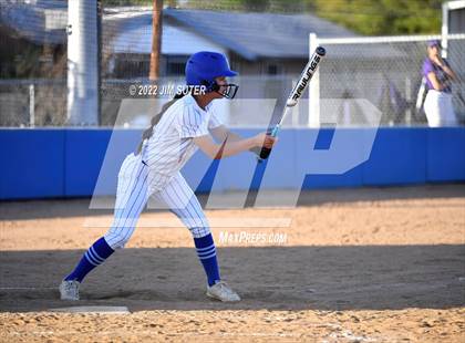 Thumbnail 2 in Rockdale vs Florence photogallery.