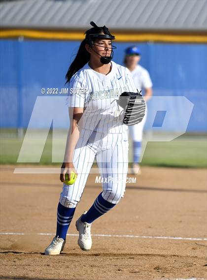 Thumbnail 1 in Rockdale vs Florence photogallery.