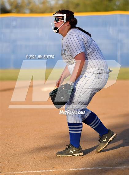 Thumbnail 1 in Rockdale vs Florence photogallery.