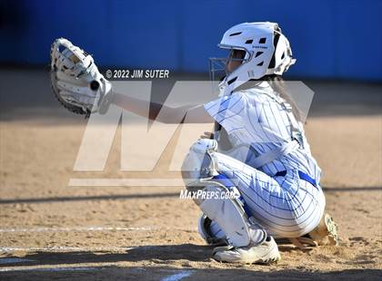 Thumbnail 3 in Rockdale vs Florence photogallery.