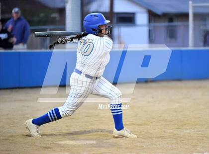 Thumbnail 1 in Rockdale vs Florence photogallery.