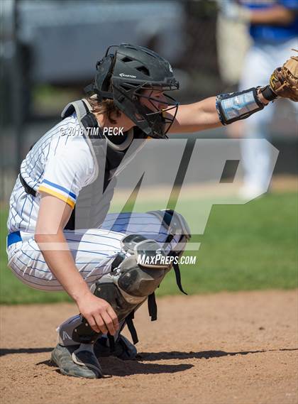 Thumbnail 3 in Reed vs. Newberg photogallery.