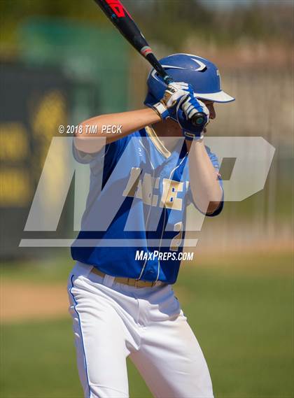 Thumbnail 1 in Reed vs. Newberg photogallery.
