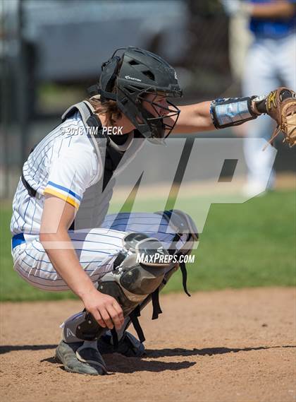 Thumbnail 1 in Reed vs. Newberg photogallery.