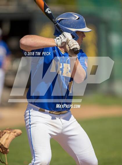 Thumbnail 3 in Reed vs. Newberg photogallery.