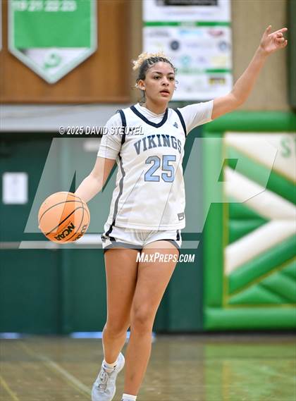 Thumbnail 2 in La Jolla Country Day vs. Pleasant Valley (St. Mary's MLK Classic) photogallery.