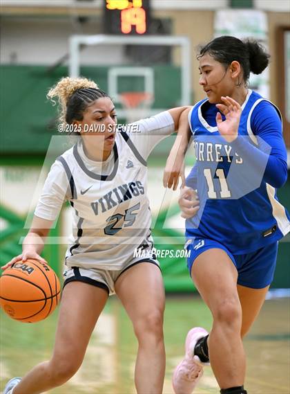 Thumbnail 3 in La Jolla Country Day vs. Pleasant Valley (St. Mary's MLK Classic) photogallery.