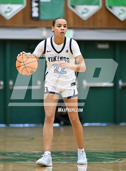 Thumbnail 2 in La Jolla Country Day vs. Pleasant Valley (St. Mary's MLK Classic) photogallery.