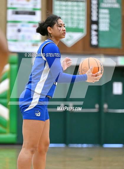 Thumbnail 3 in La Jolla Country Day vs. Pleasant Valley (St. Mary's MLK Classic) photogallery.