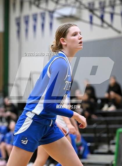 Thumbnail 2 in La Jolla Country Day vs. Pleasant Valley (St. Mary's MLK Classic) photogallery.