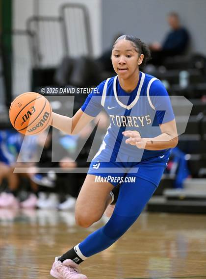 Thumbnail 2 in La Jolla Country Day vs. Pleasant Valley (St. Mary's MLK Classic) photogallery.
