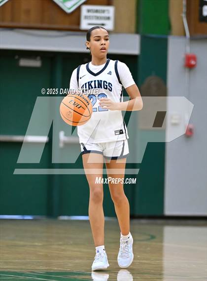 Thumbnail 3 in La Jolla Country Day vs. Pleasant Valley (St. Mary's MLK Classic) photogallery.