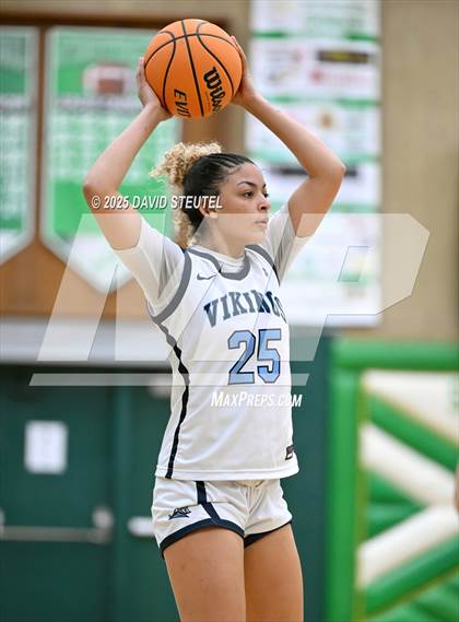 Thumbnail 1 in La Jolla Country Day vs. Pleasant Valley (St. Mary's MLK Classic) photogallery.