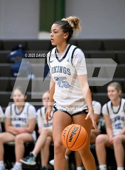 Thumbnail 2 in La Jolla Country Day vs. Pleasant Valley (St. Mary's MLK Classic) photogallery.