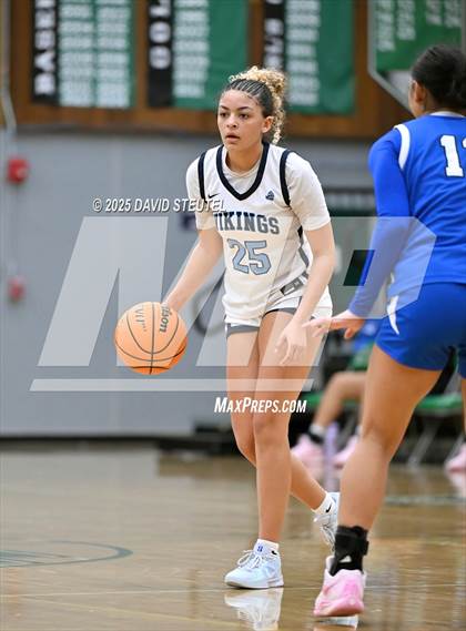 Thumbnail 2 in La Jolla Country Day vs. Pleasant Valley (St. Mary's MLK Classic) photogallery.