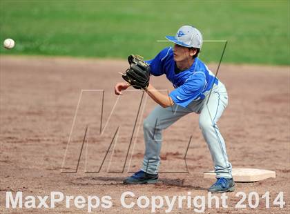 Thumbnail 1 in Chester vs. Haldane (NYSPHSAA Class C Regional Semifinal) photogallery.
