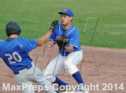 Thumbnail 1 in Chester vs. Haldane (NYSPHSAA Class C Regional Semifinal) photogallery.
