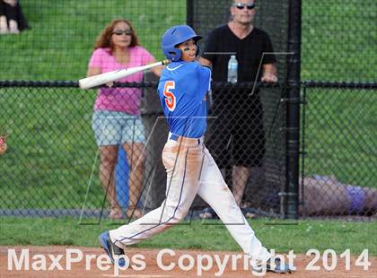 Thumbnail 2 in Chester vs. Haldane (NYSPHSAA Class C Regional Semifinal) photogallery.