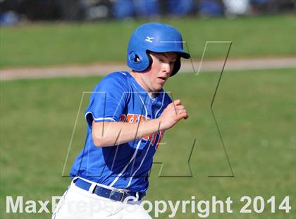 Thumbnail 3 in Chester vs. Haldane (NYSPHSAA Class C Regional Semifinal) photogallery.