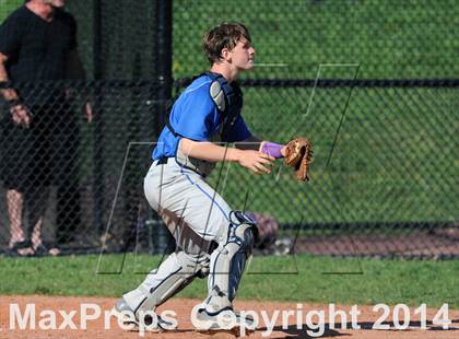 Thumbnail 2 in Chester vs. Haldane (NYSPHSAA Class C Regional Semifinal) photogallery.