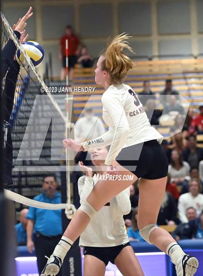 Thumbnail 2 in Valley Christian vs. Palos Verdes (CIF State D1 Final) photogallery.