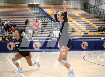 Thumbnail 3 in Valley Christian vs. Palos Verdes (CIF State D1 Final) photogallery.