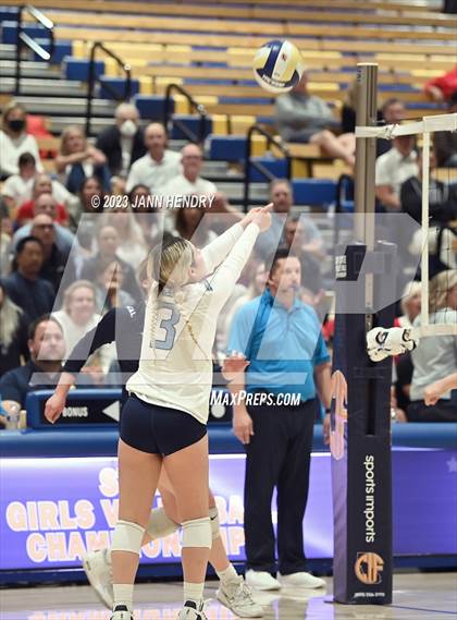 Thumbnail 3 in Valley Christian vs. Palos Verdes (CIF State D1 Final) photogallery.
